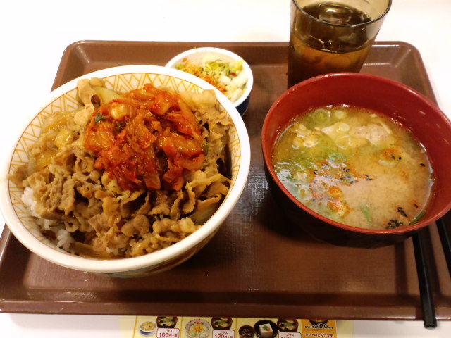 すき家 新田市野井店 キムチ牛丼メガ 外食したら画像をupするブログ すき家 新田市野井店 キムチ牛丼メガ 外食したら画像をupするブログ