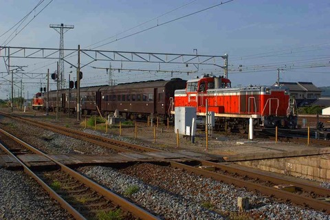 DE101649・・・DE101760小牛田圧縮s