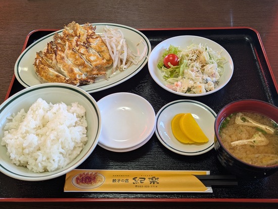 PXL_20241012_030456514.PORTRAIT.ORIGINAL