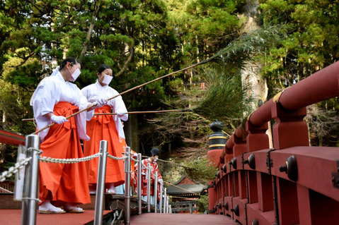 AS20171212001989_comm