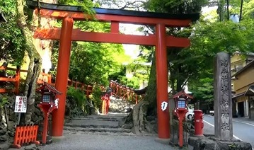 貴船神社・本宮鳥居
