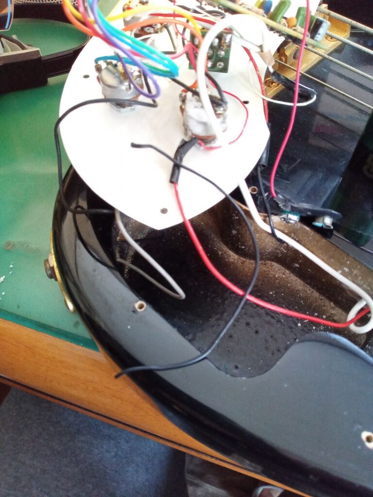 FERNANDES TEB-75MW : HOTELAdriano