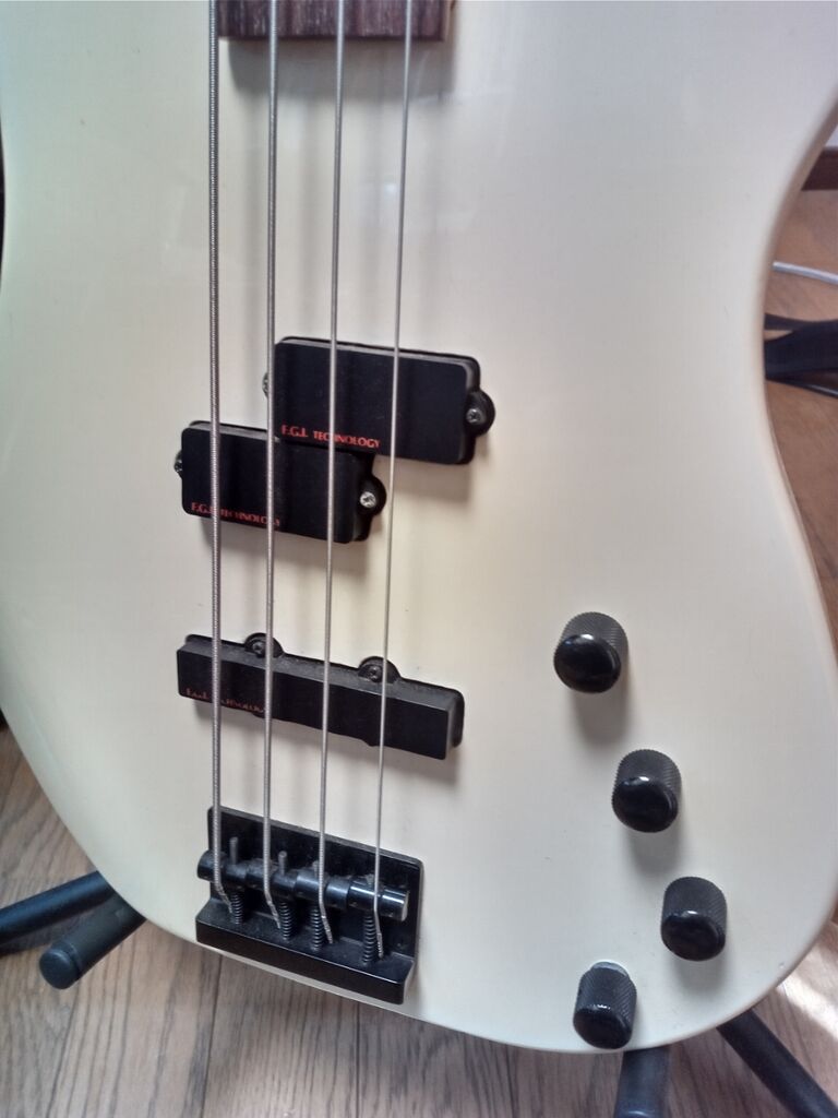 Fernandes PJ-60 : HOTELAdriano