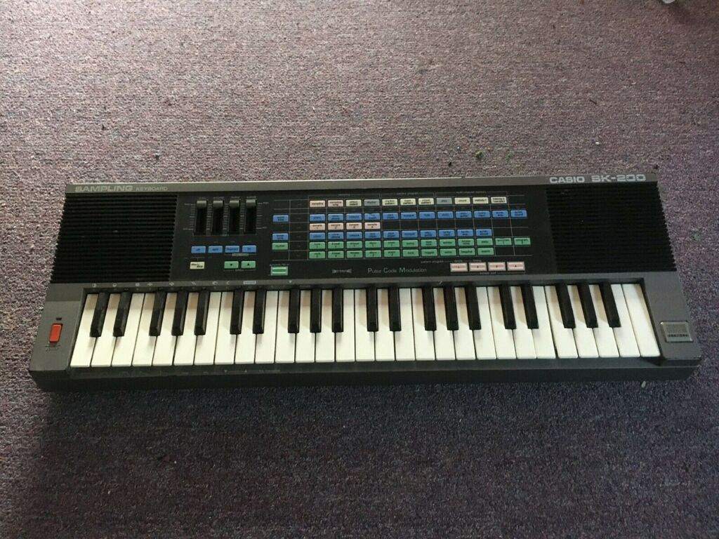 CASIO サンプルトーン SK-1 : HOTELAdriano CASIO サンプルトーン SK-1 : HOTELAdriano