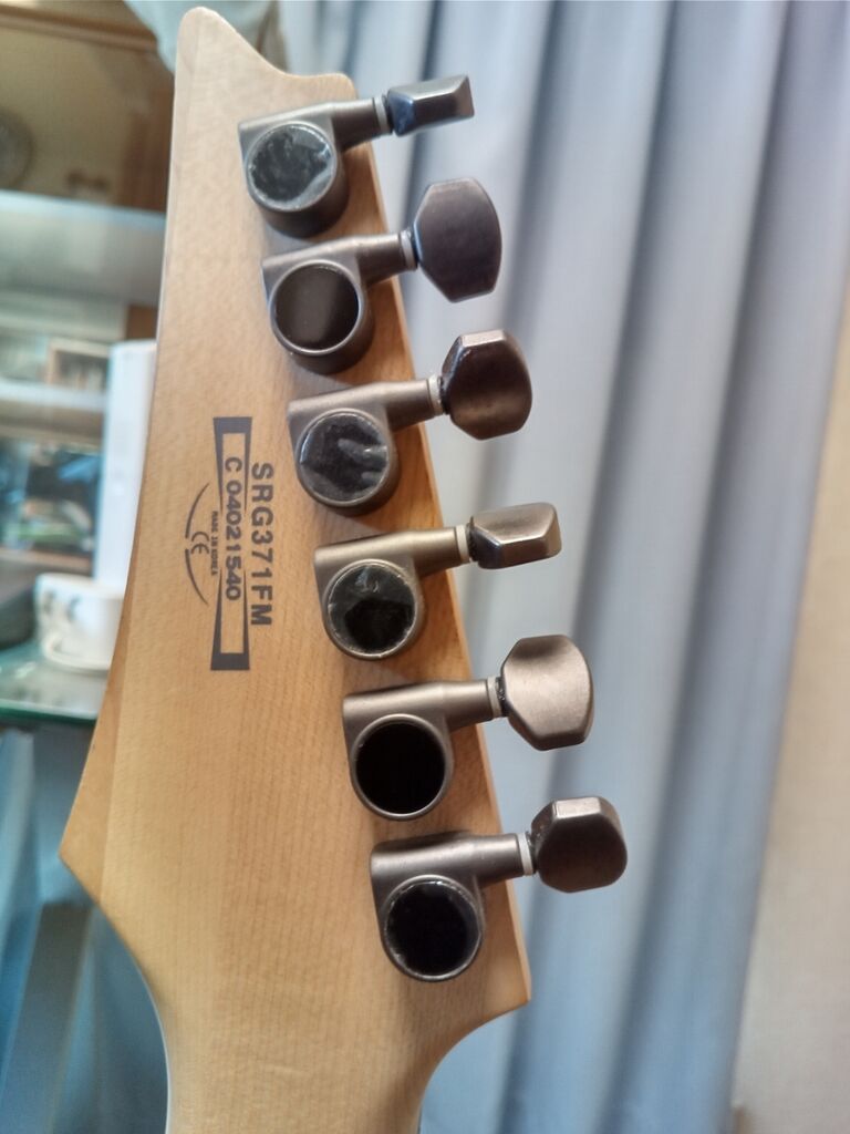 Ibanez SRG-371FM : HOTELAdriano Ibanez SRG-371FM : HOTELAdriano