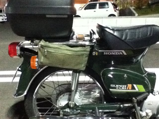 カブの風防→100均自作 : スーパーカブ70トコトコBlog