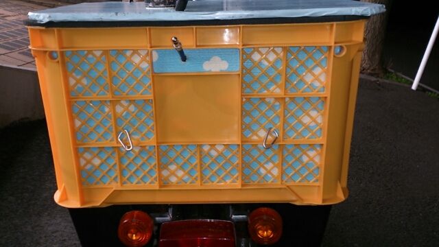 カブのリアボックスを定番仕様に変えました スーパーカブ70トコトコblog