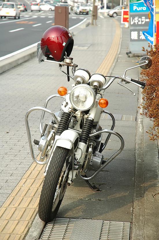 ホンダCB750FOURの白バイ : スーパーカブ中心生活？ TONY