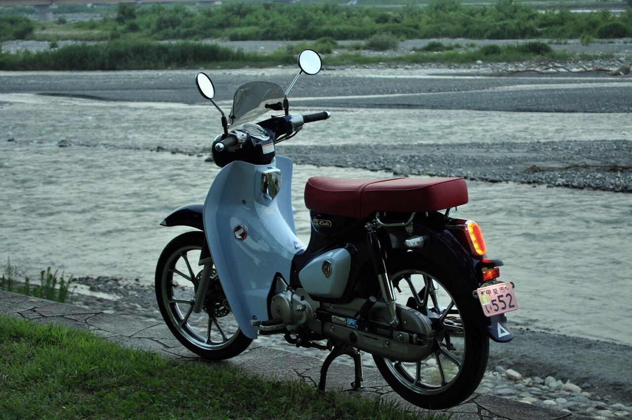 スーパーカブ・C125のダブルシートだよ・・・ スーパーカブ中心生活? TONY’S甲信生活! スーパーカブ・C125のダブルシートだよ・・・ スーパーカブ中心生活? TONY’S甲信生活!
