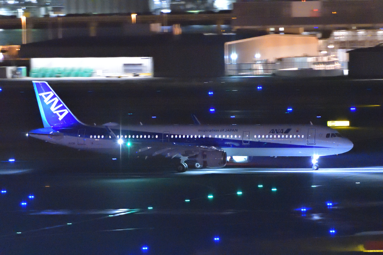 Anaのエアバスa321ceoをnikond500で夜撮 私のアタマの中は飛行機だらけ Anaのエアバスa321ceoをnikond500で夜撮 私のアタマの中は飛行機だらけ