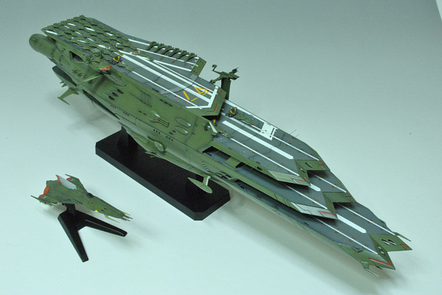 1/1000 ガイペロン級多層式航宙母艦 バルグレイ : 多摩工房