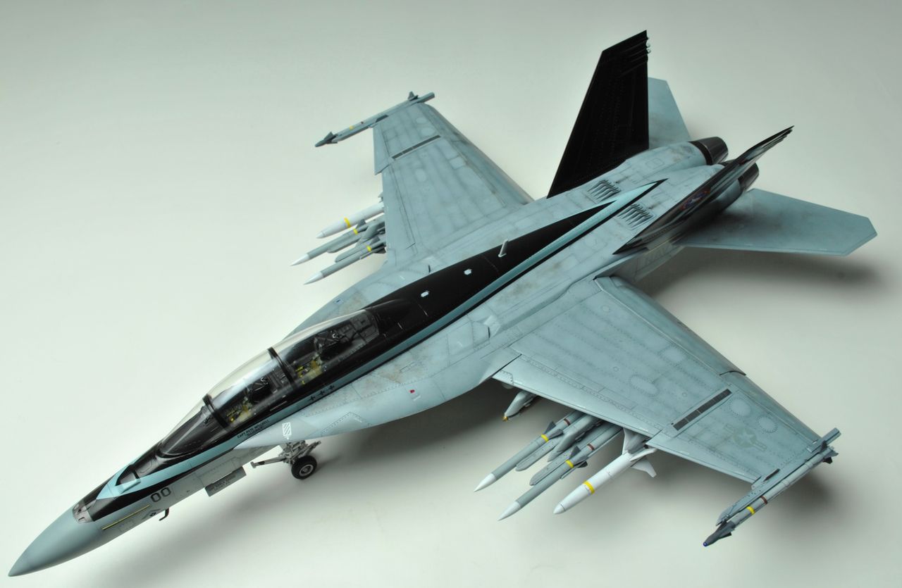 1/48 F/A-18F Top Gun: Maverick トップガン:マーベリック塗装 1/48 F/A-18F Top Gun: Maverick トップガン:マーベリック塗装