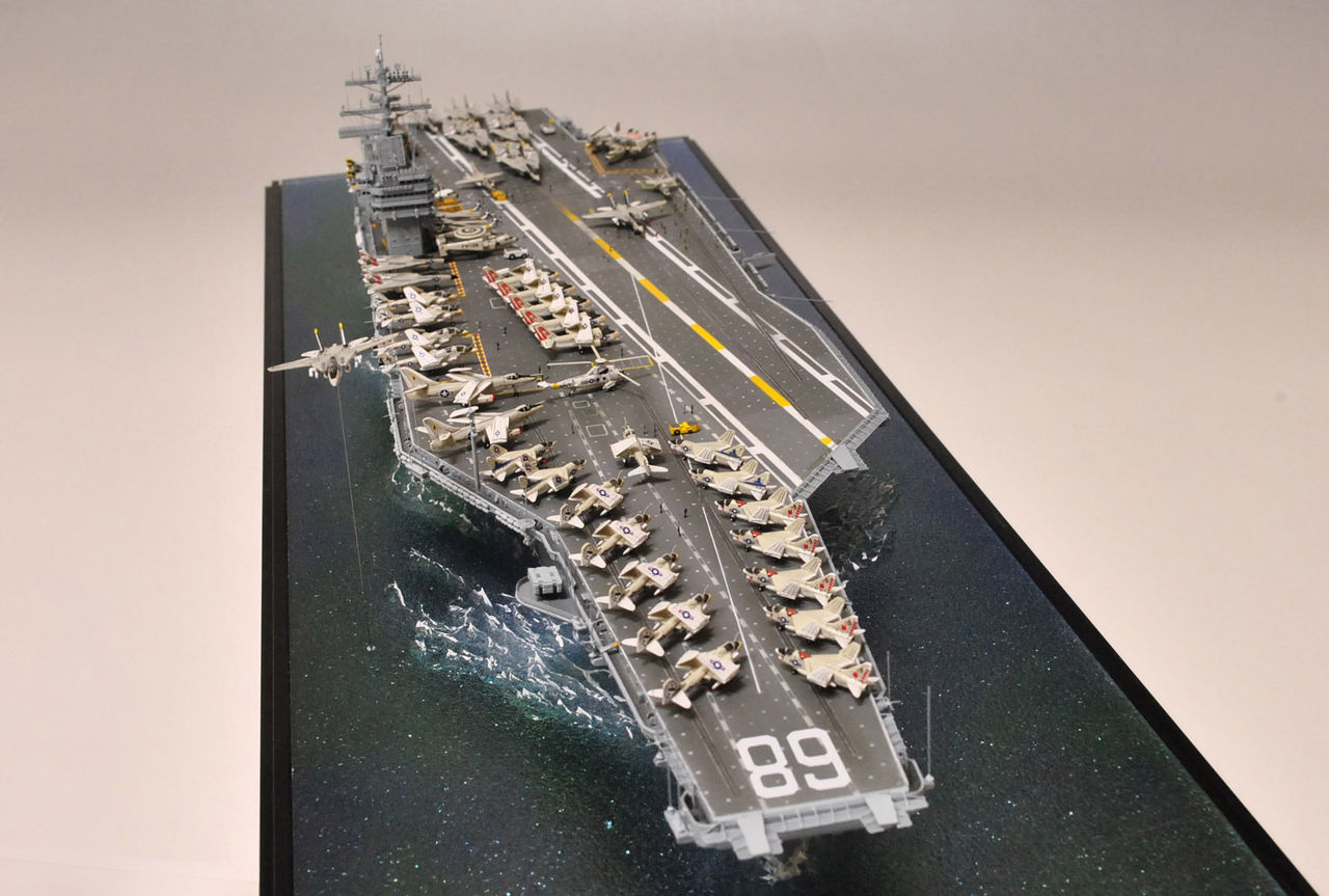 多摩工房1/700現代艦
      1/700 米海軍 空母 ファイナルカウントダウン CVN-68 ニミッツ
    コメントトラックバック                superknight2007