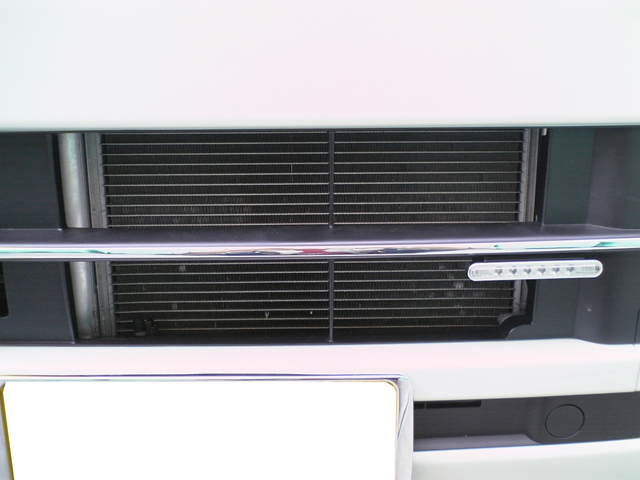 ダイハツ アトレーワゴン バンパー開口部メッシュ化 クレスターズ トシ Livedoor Version