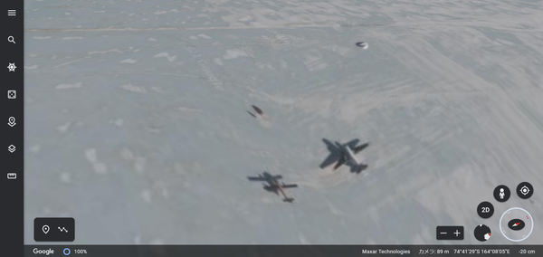 何かを追いかける飛行機2体1