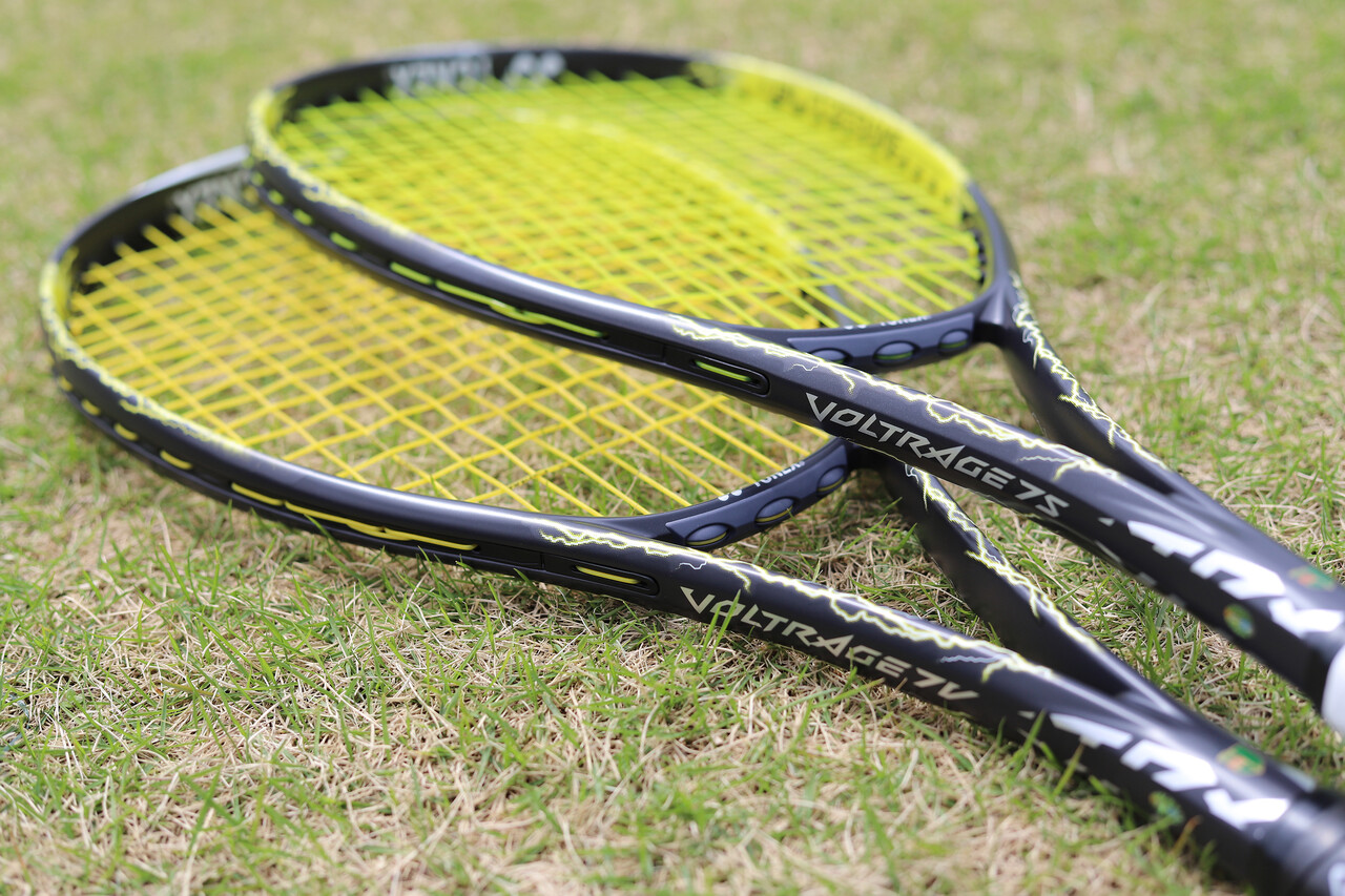 YONEX ガット張り無料 ボルトレイジ 7S (ライトニングイエロー