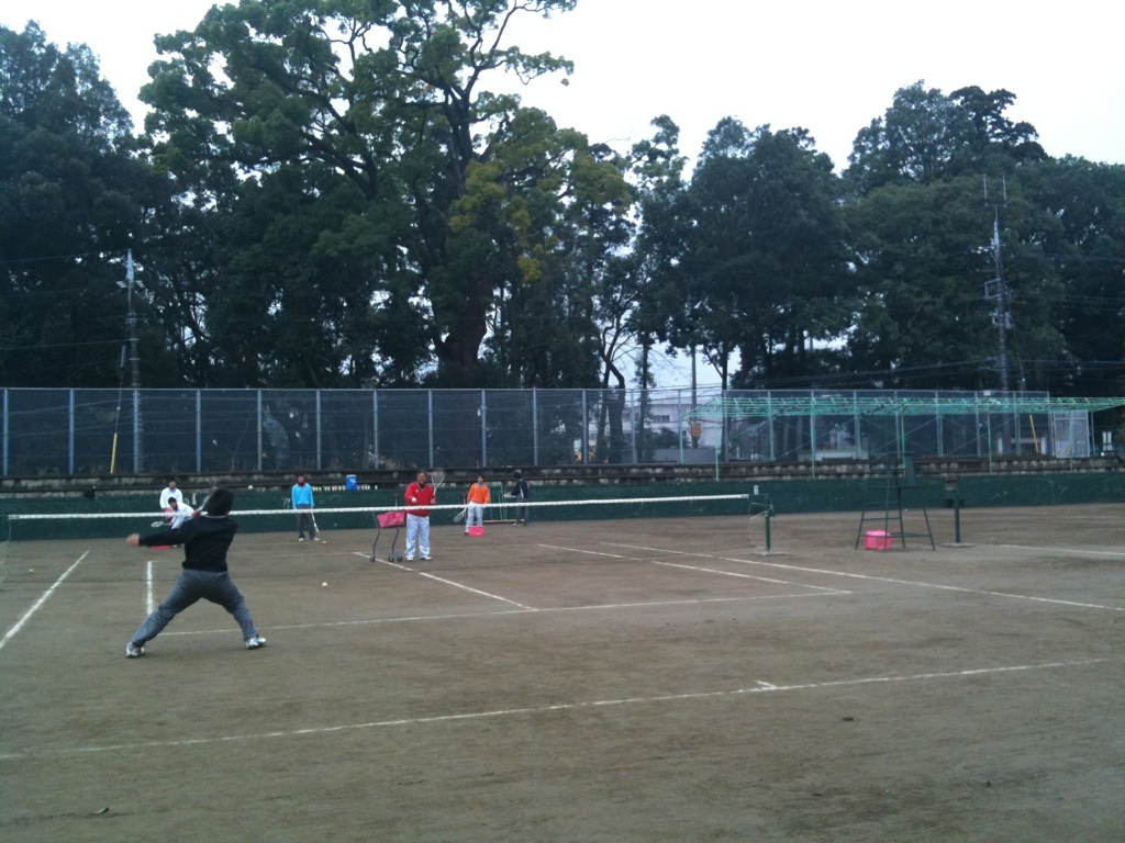 城山テニスコート 小田原に来ています ソフトテニス サプリメンツ