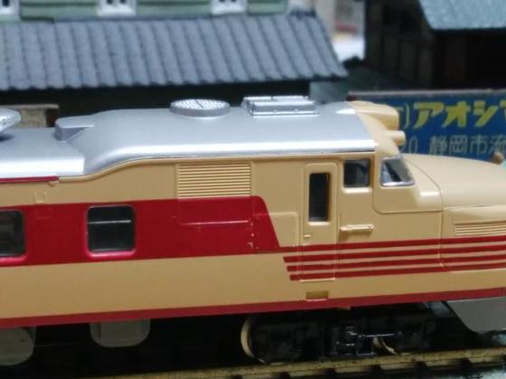 宮沢模型（KATO）・キハ81系のリノベーション（1