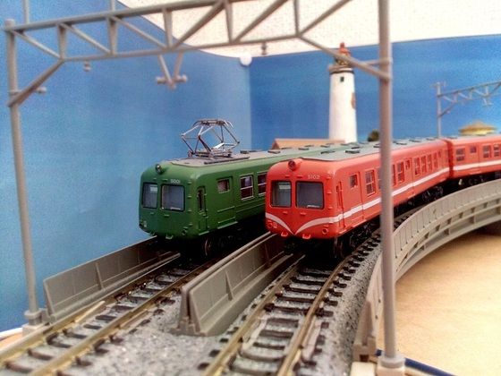 マイクロエース・岳南鉄道5000系「赤ガエル」のパンタ交換・ライト補修
