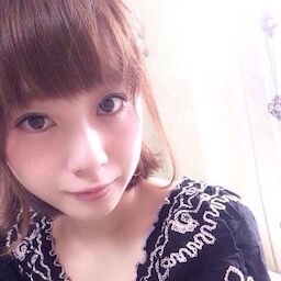 【悲報】令和の酒吞童子こと橋本環奈さんの飲みっぷり、レベチ!!!