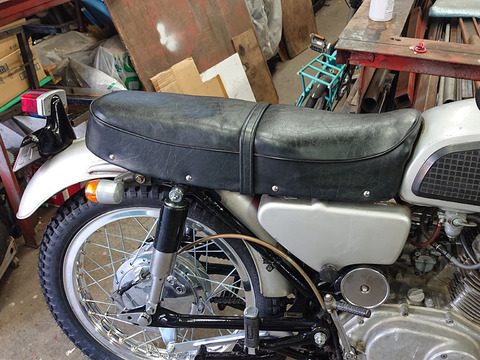 cl125seat9