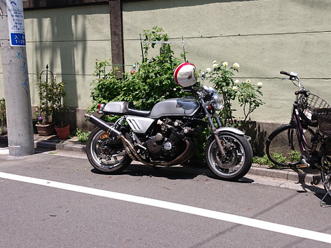 cbx100
