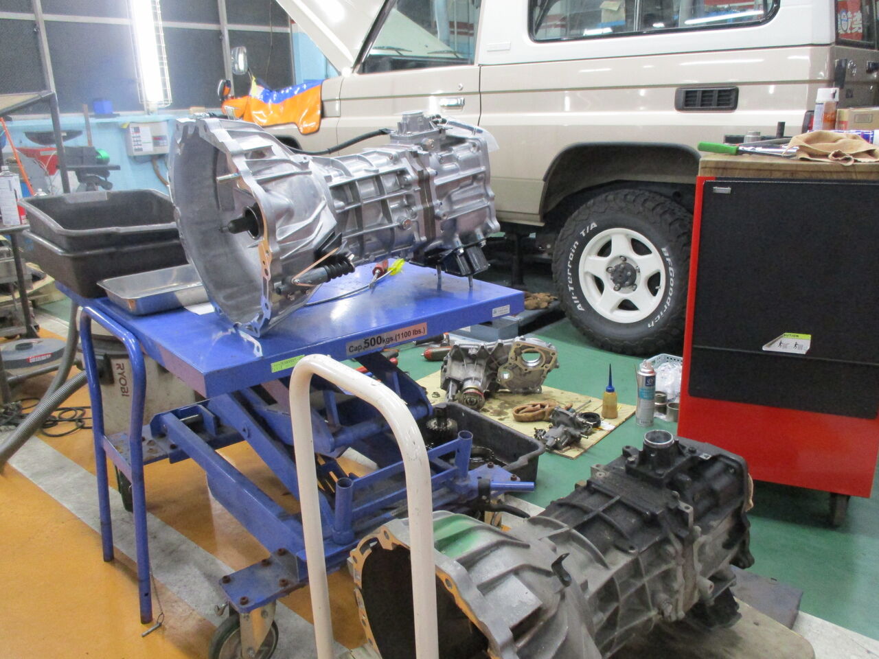 ランクル修理日記 ｈｚｊ７ ｂｊ４ 静岡トヨタ裾野店のblog