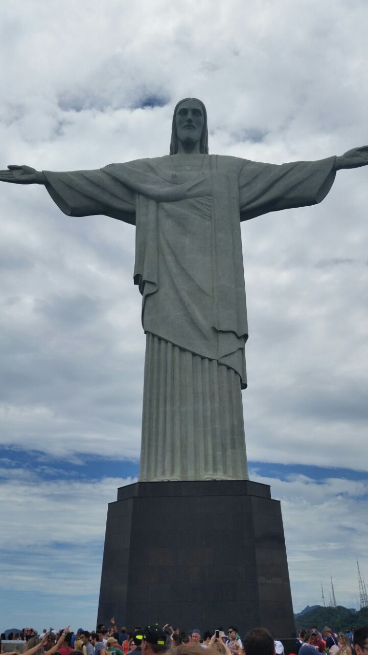 コルコバードのキリスト像 進んだ郎ただいまブラジル滞在中 コルコバードのキリスト像 進んだ郎ただいまブラジル滞在中