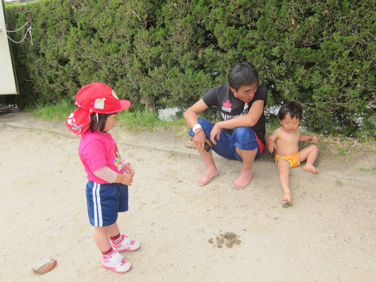 初泥んこあそび スタンツ通信 いきいき のびのび でっかい子