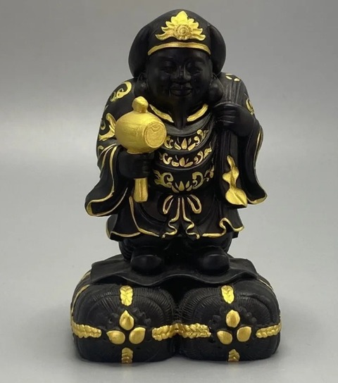 木彫りの大黒天様