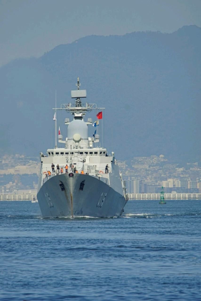 ベトナム海軍フリゲート チャン フン ダオ 堺泉北港入港 18 10 3 すーさんの艦活日記 ベトナム海軍フリゲート チャン フン ダオ 堺泉北港入港 18 10 3 すーさんの艦活日記