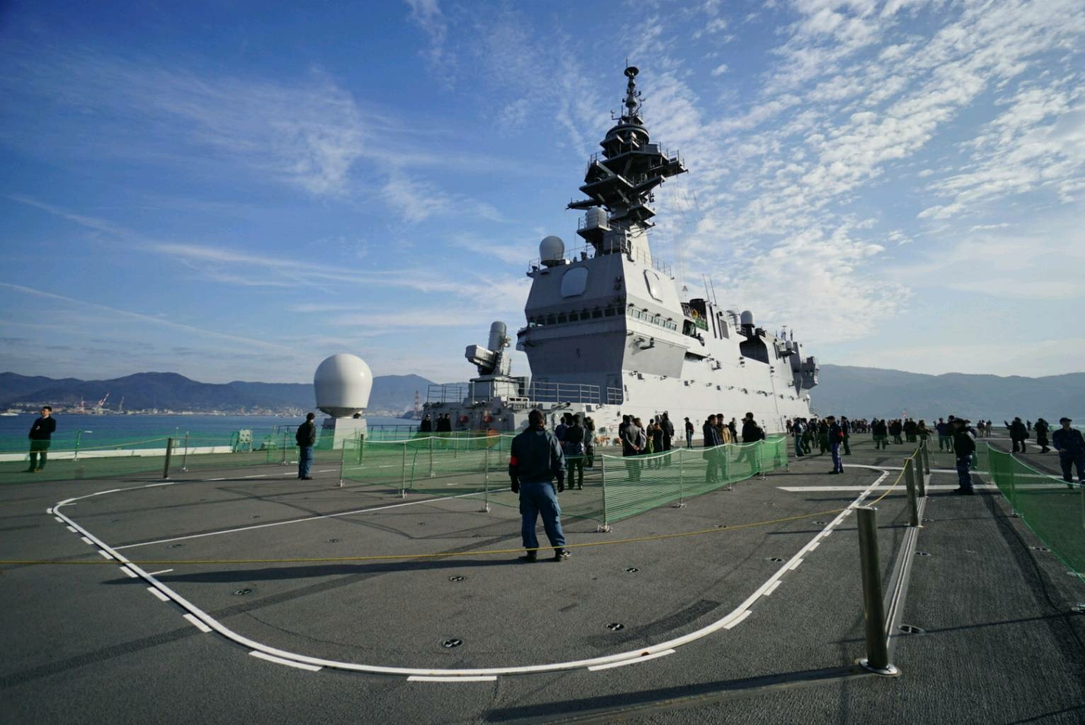 護衛艦 かが 体験航海 飛行甲板 すーさんの艦活日記