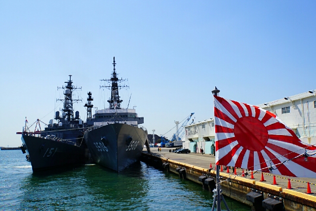 練習艦隊 クイーン エリザベス 大阪港寄港ダイジェスト 16 3 22 23 すーさんの艦活日記 練習艦隊 クイーン エリザベス 大阪港寄港ダイジェスト 16 3 22 23 すーさんの艦活日記
