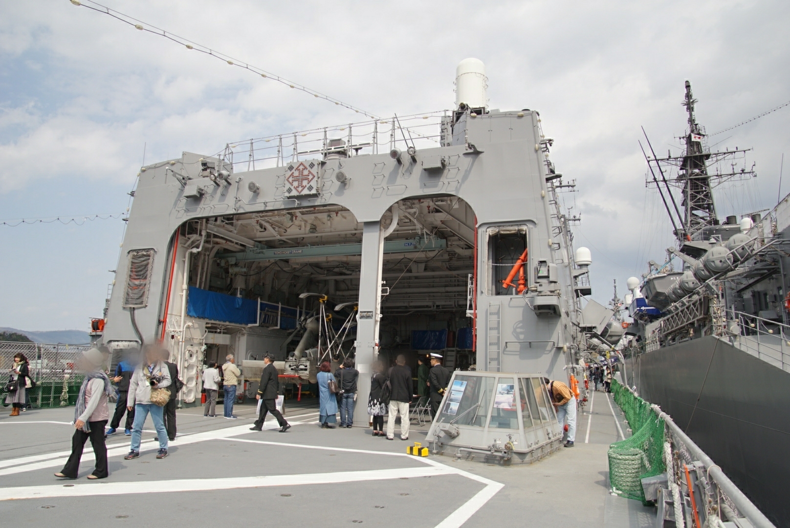 練習艦隊2019】護衛艦「いなづま」一般公開④ 2019/4/8 : すー