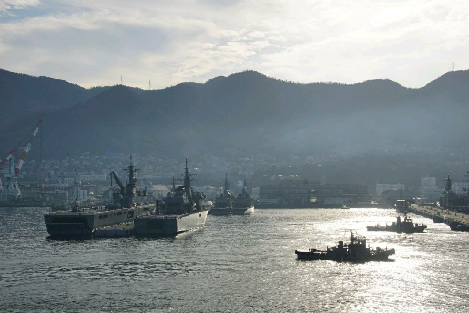 護衛艦 かが 体験航海 出港 19 1 11 すーさんの艦活日記