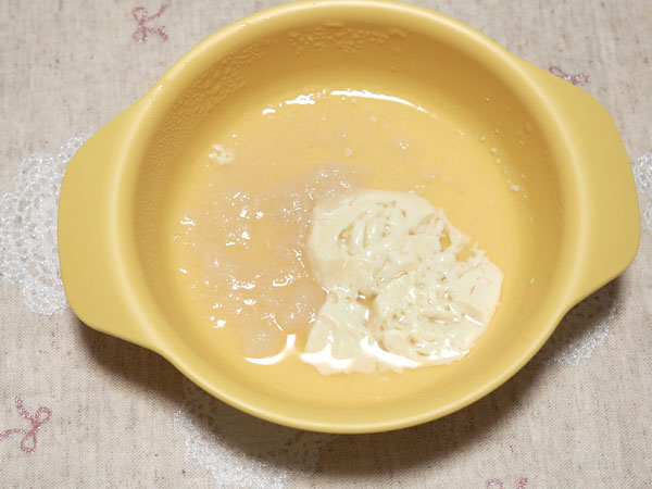 離乳食44日目 レンジでお豆腐 ウチのコ365days 離乳食44日目 レンジでお豆腐 ウチのコ365days