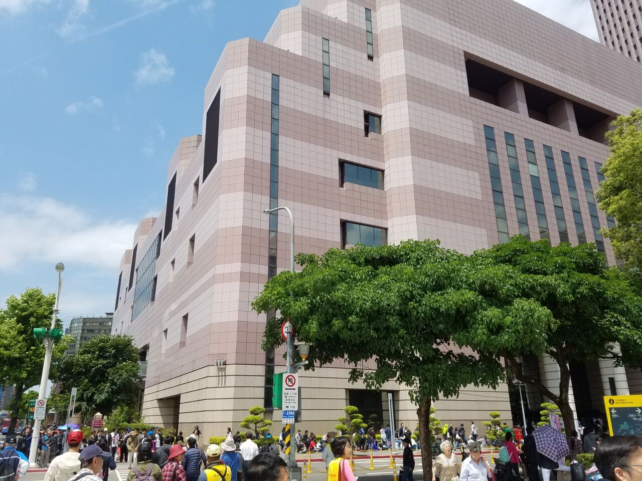 デレマス 台湾奇行記 台湾公演rtaした話 涼 Suzu しい場所