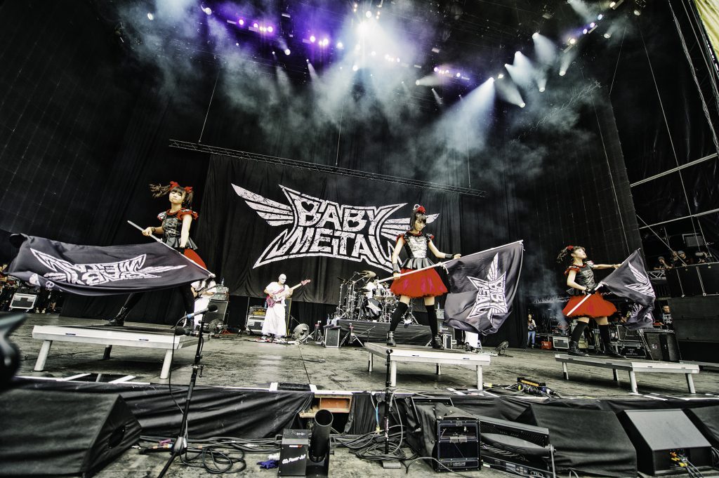 豪州メディア フラッシュバックbabymetal特集 高画質画像4枚 Babymetalの使徒 豪州メディア フラッシュバックbabymetal特集 高画質画像4枚 Babymetalの使徒