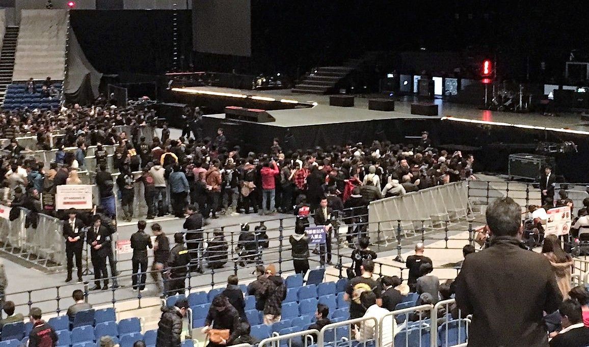 Babymetal In ガンズサポ 横浜アリーナ ベースは瀧田神 現地の様子 Babymetalの使徒 Babymetal In ガンズサポ 横浜アリーナ ベースは瀧田神 現地の様子 Babymetalの使徒