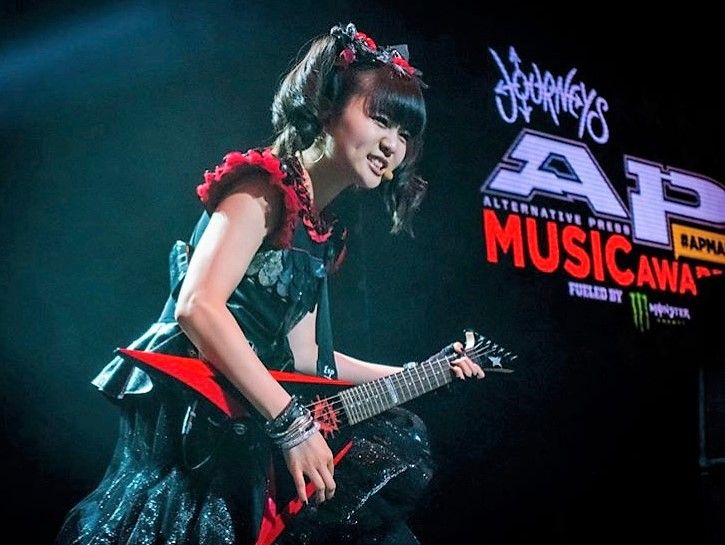 ご友人のインスタにギターを持つmさん Babymetalエヴァ風アートほか Babymetalの使徒 ご友人のインスタにギターを持つmさん Babymetalエヴァ風アートほか Babymetalの使徒