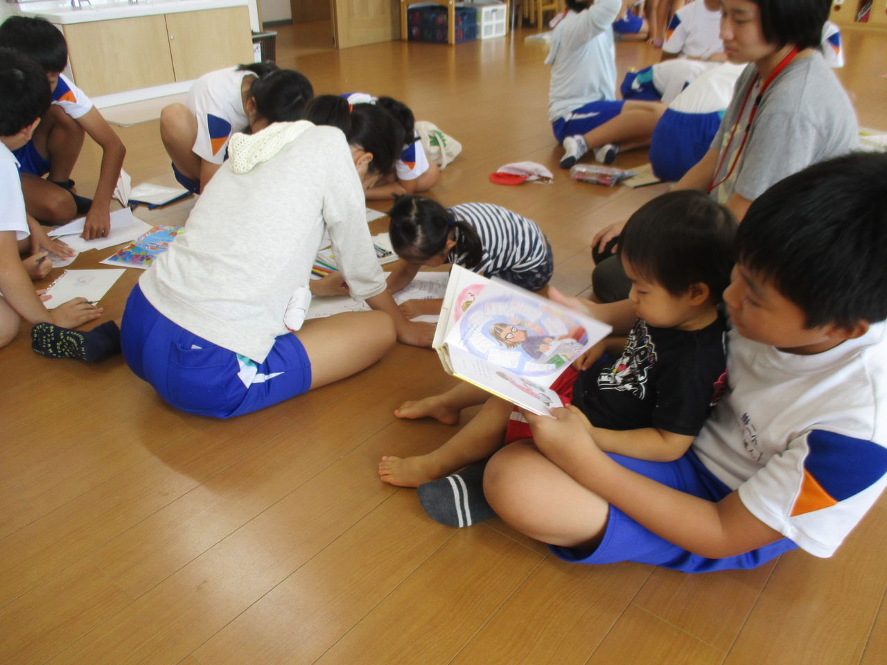 掛二小学校の6年生が遊びにきてくれました すずかけっこ保育園のブログ
