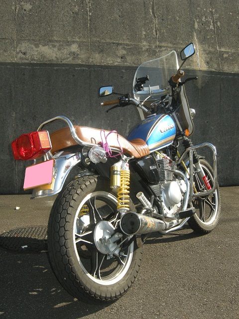 GN125H ヨンフォア風カスタム rakitek.com