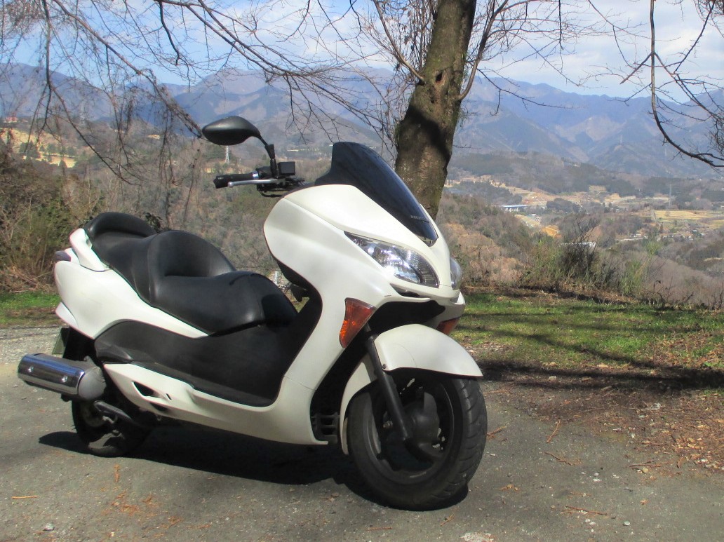 スクータのバッテリーがあがった バイクで旅に出よう