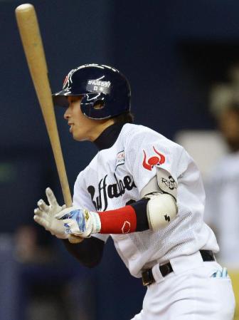おしゃれなオリックス駿太選手 その３ 防具はエボシールド スワロースポーツスタッフブログ