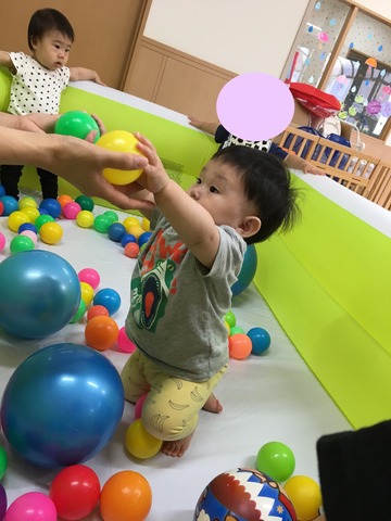 EE526D76-230C-48D8-B14A-CEC14A1F4870