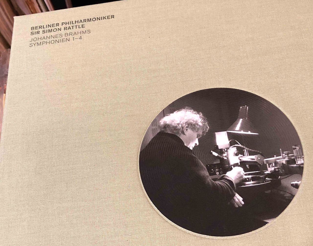 行っても行っても未知の「世紀の名盤」がある。ブラームス一番では