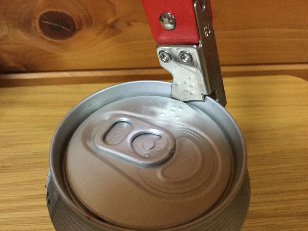 最高の農業の見つけ方缶ビールでも缶切りで2箇所空けるだけで、めっちゃクリーミーな泡が出来るよコメント