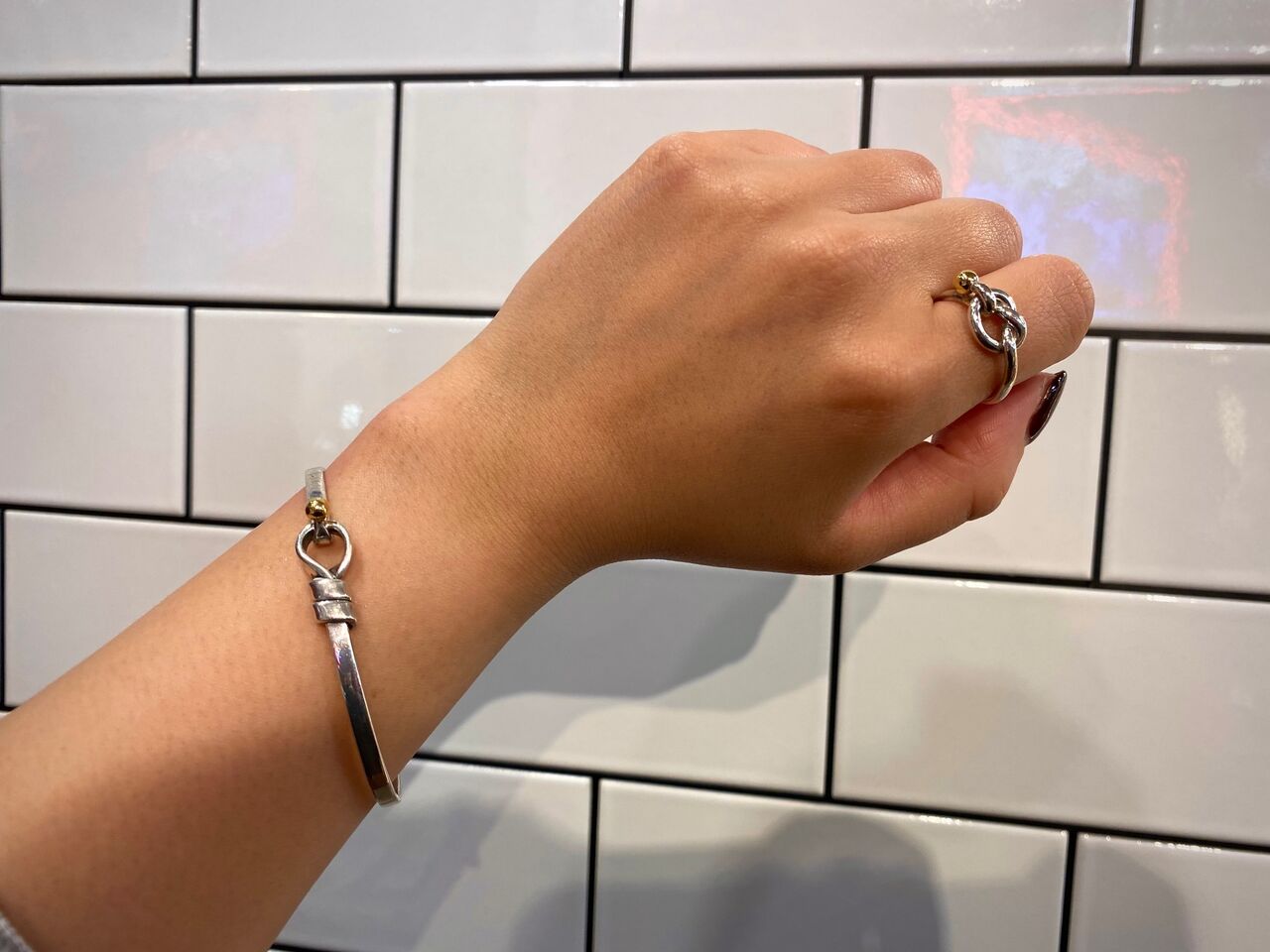 TIFFANY＆Co. ブレスレット☆ラブノットバングル☆925シルバー TIFFANY＆Co. ブレスレット☆ラブノットバングル☆925シルバー