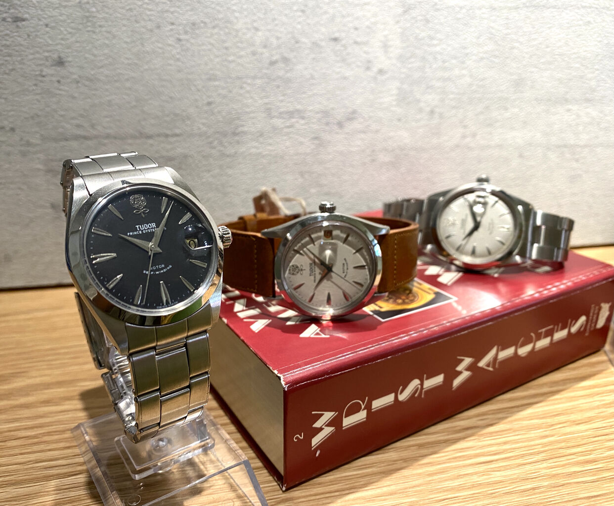 ◇TUDOR デカバラシルバー手巻き