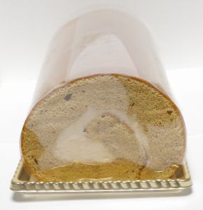 Sweets Garden Yuji Ajiki 北山田の紅茶ロールケーキ 限定 スイーツプレックス Sweets Garden Yuji Ajiki 北山田の紅茶ロールケーキ 限定 スイーツプレックス